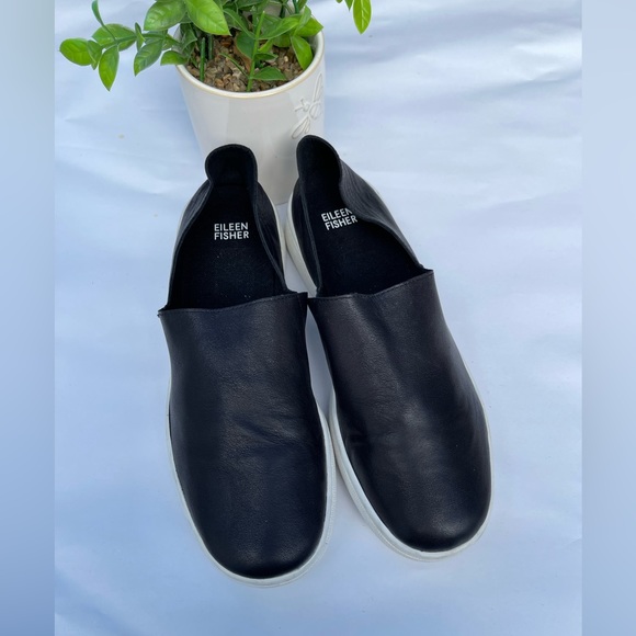 Eileen Fisher black leather loafers size 8.5 - Picture 3 of 10